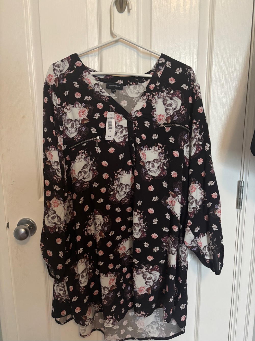 Warehouse Black Floral & Skull Button-Front Blouse